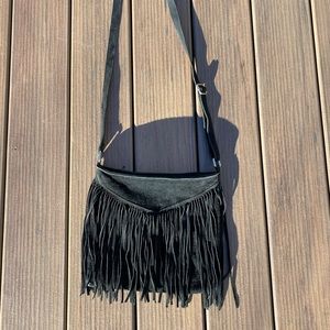 Black fringe suede purse